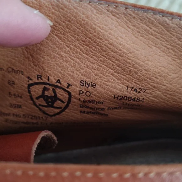 ARIAT Croc Embossed Leather Lace Up Boots Women's 8B - Picture 9 of 15